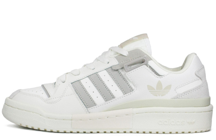 Кроссовки Adidas Forum Exhibit Low Cloud White Light Brown Halo Ivory GX2159 белые, кожаные