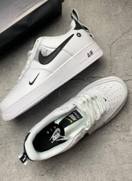 Кроссовки Nike Air Force 1 Low LV8 Utility White живое фото 1