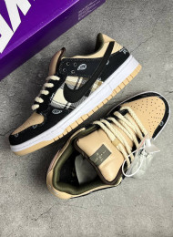 Кроссовки Nike Dunk SB Low Travis Scott Cactus Jack живое фото 2